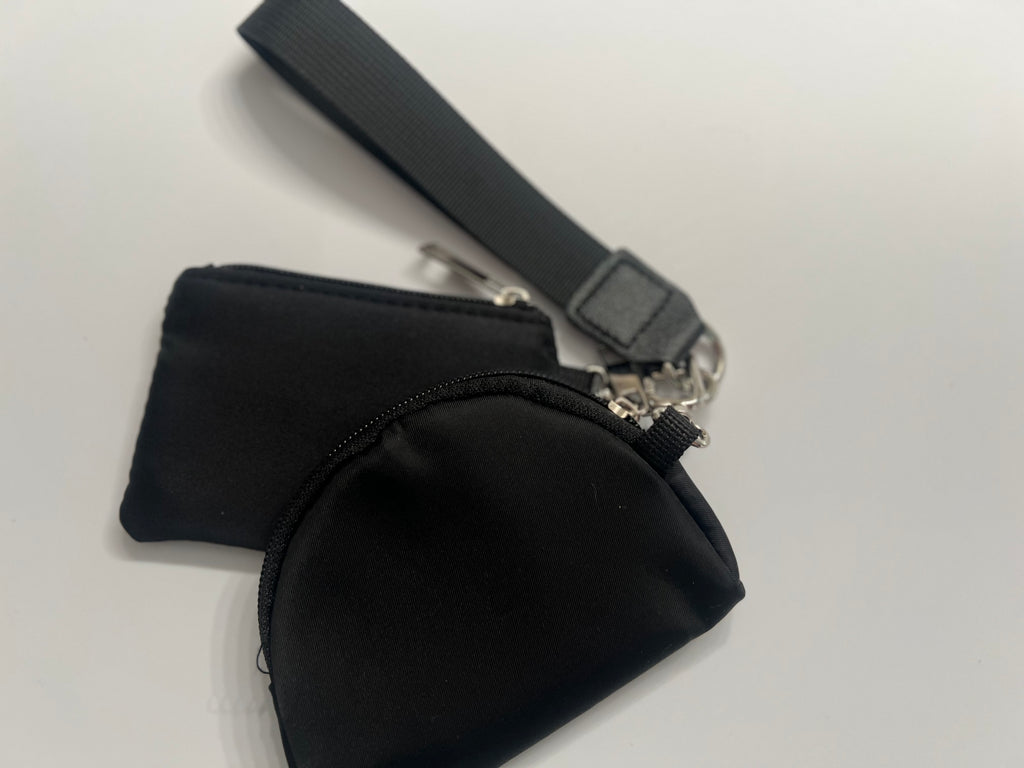 Wristlet dual pouch